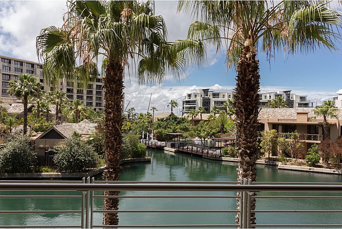 Photo 2 of Kylemore 110 accommodation in V&A Waterfront, Cape Town with 2 bedrooms and 2 bathrooms