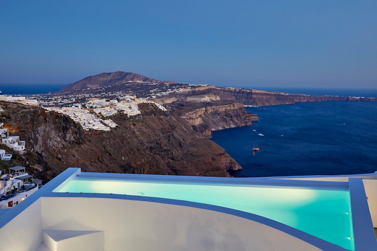 Olia Cave, 2 bedrs, heated pool, views, steam bath gallery image 4