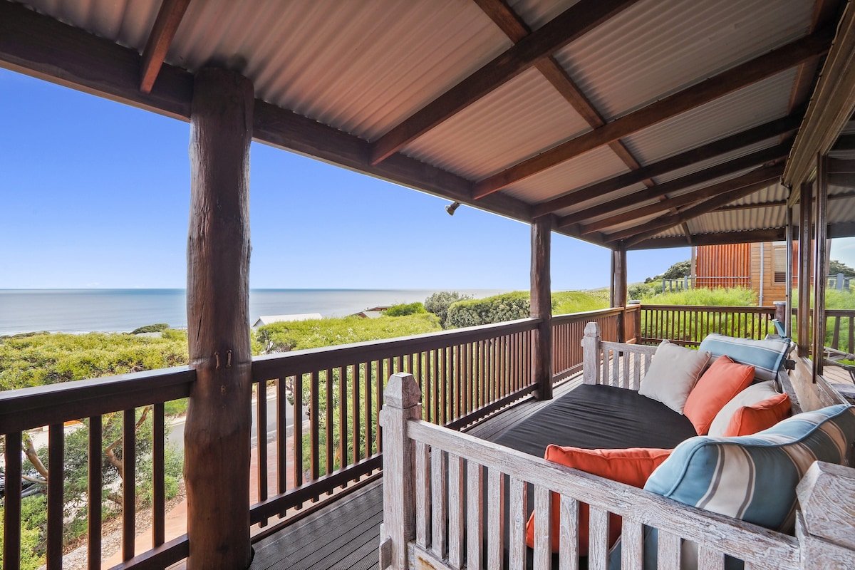 Mainbreak@Yallingup gallery image 3