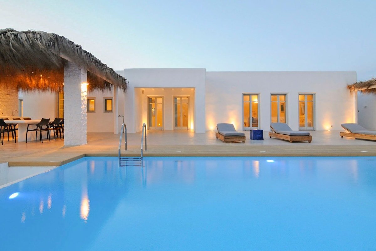 “Golden Beach House” by Aqualiving Villas gallery image 5