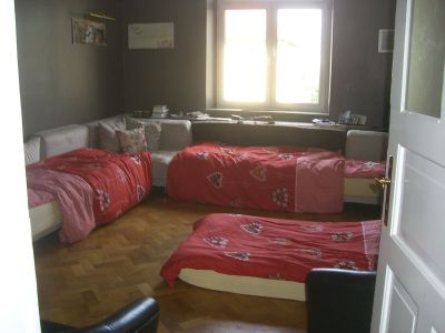 Central flat for up to 8 persons