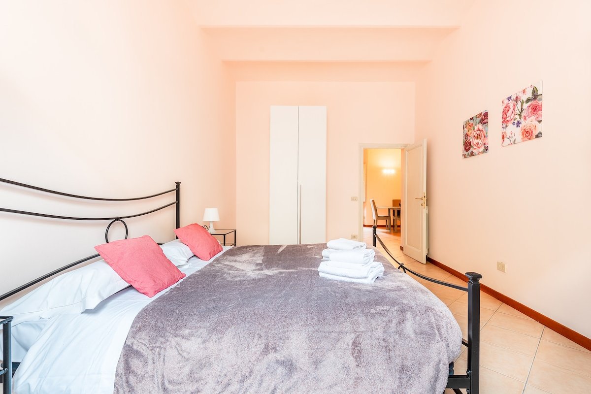 Appartamento St. Ambrogio – San Firenze Collection gallery image 3