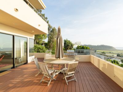 Stunning 5BR Terrace Home | Incredible Ocean Views