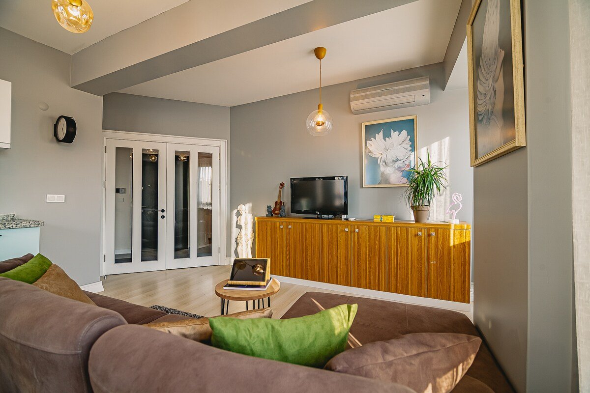 3Bedroom Bright&Comfy&Spaciousness With Balcony gallery image 3