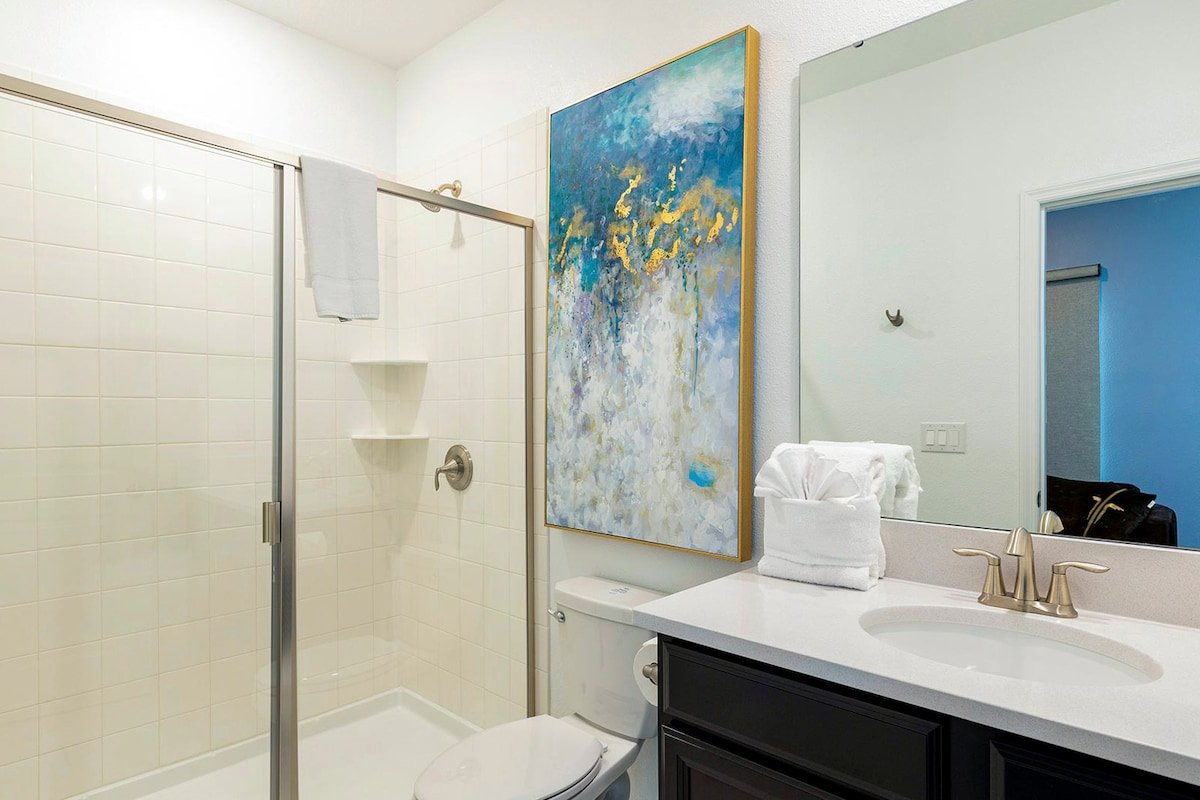 The Sea Renity gallery image 4