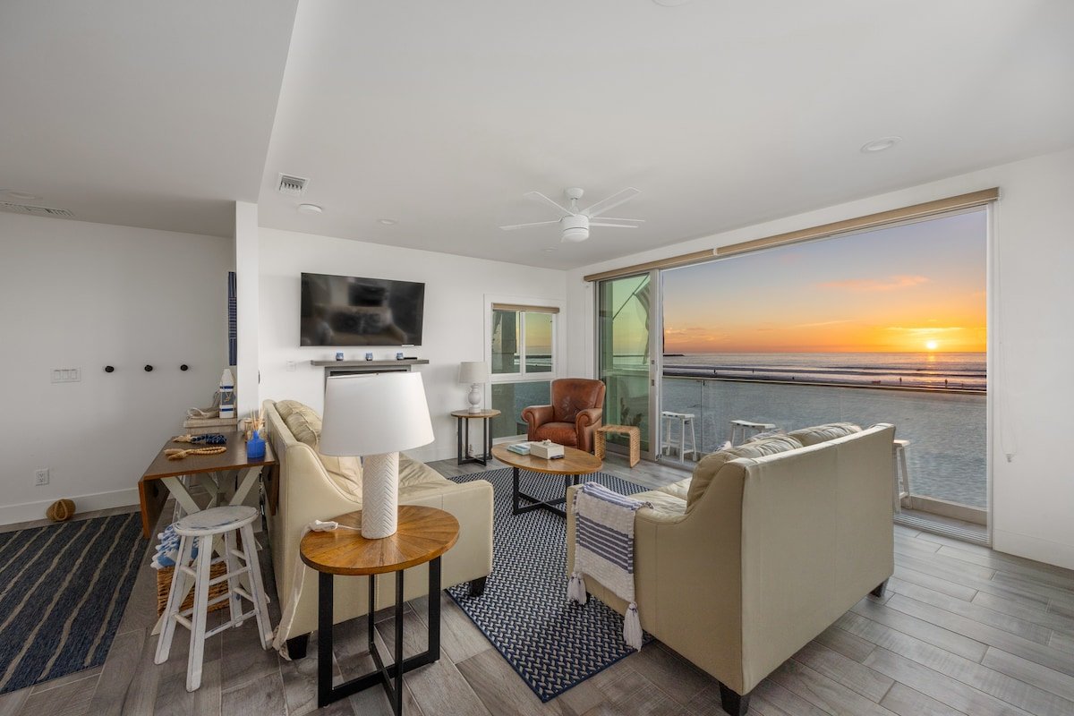 Oceanfront Home w/ Private Roof Deck & Fire Pit gallery image 2