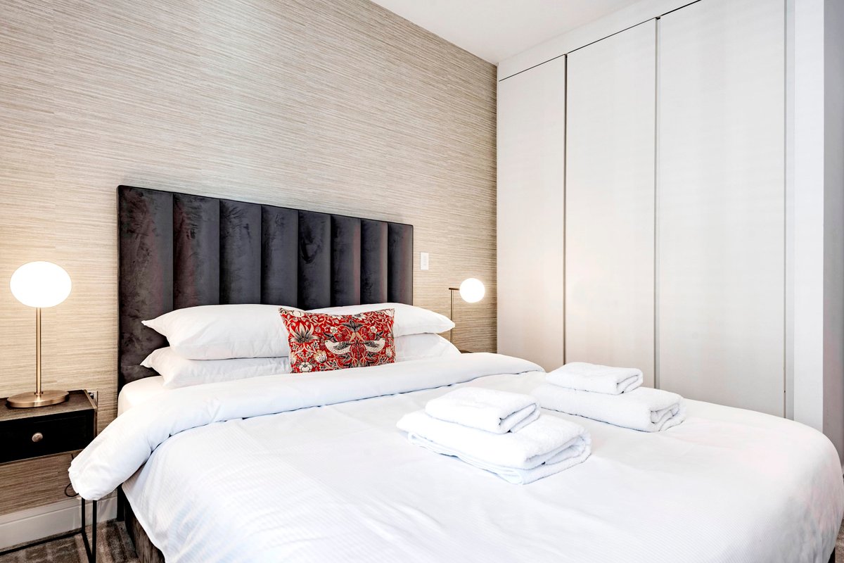 Mayfair Magic 2 bed – by Out of Office Lifestyle