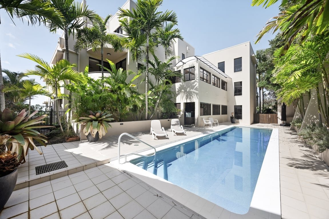 Postcard on Sunrise gallery image 5