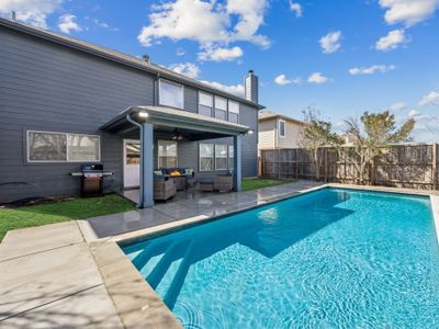 Beautiful Large House W/Pool!