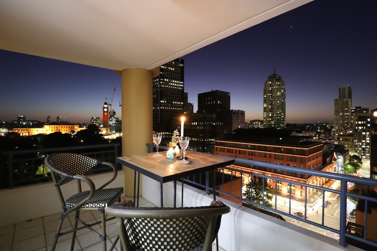 Urban Bliss Abode – Views | Parking | Gym | Pool gallery image 3