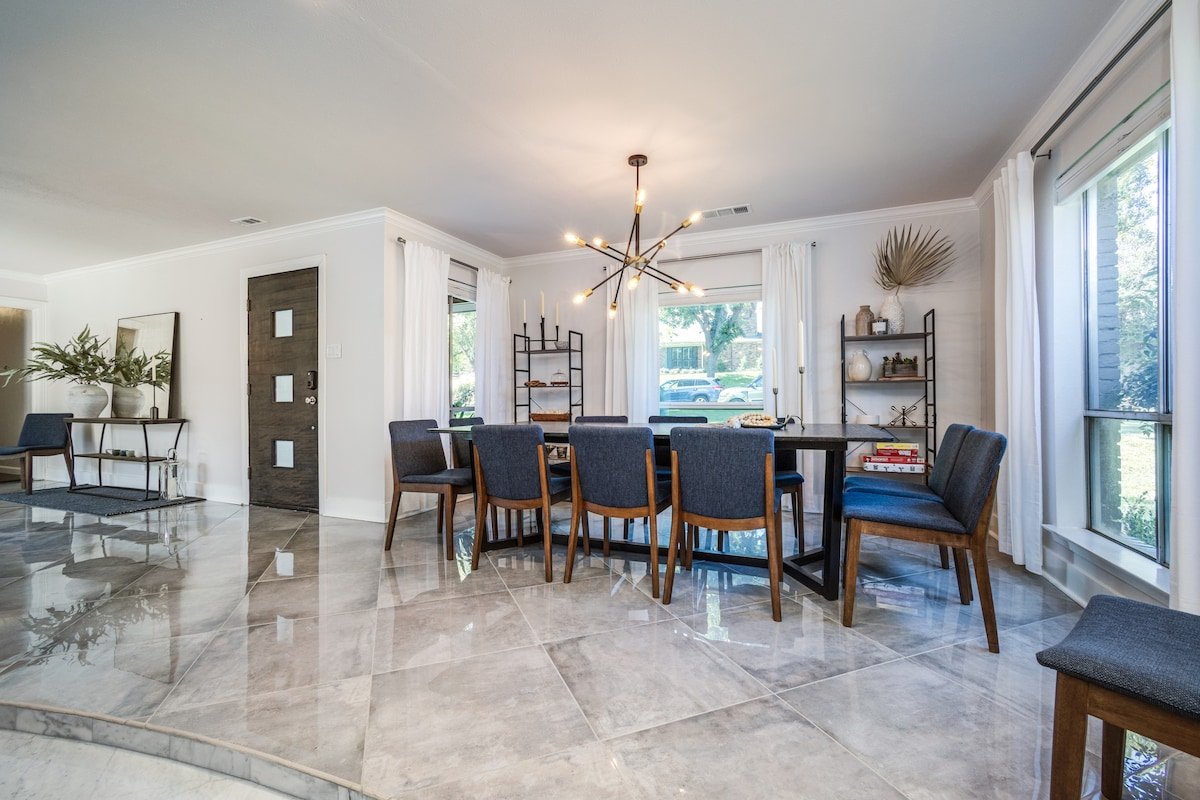 Relax with Style – Great Location and Amenities gallery image 5