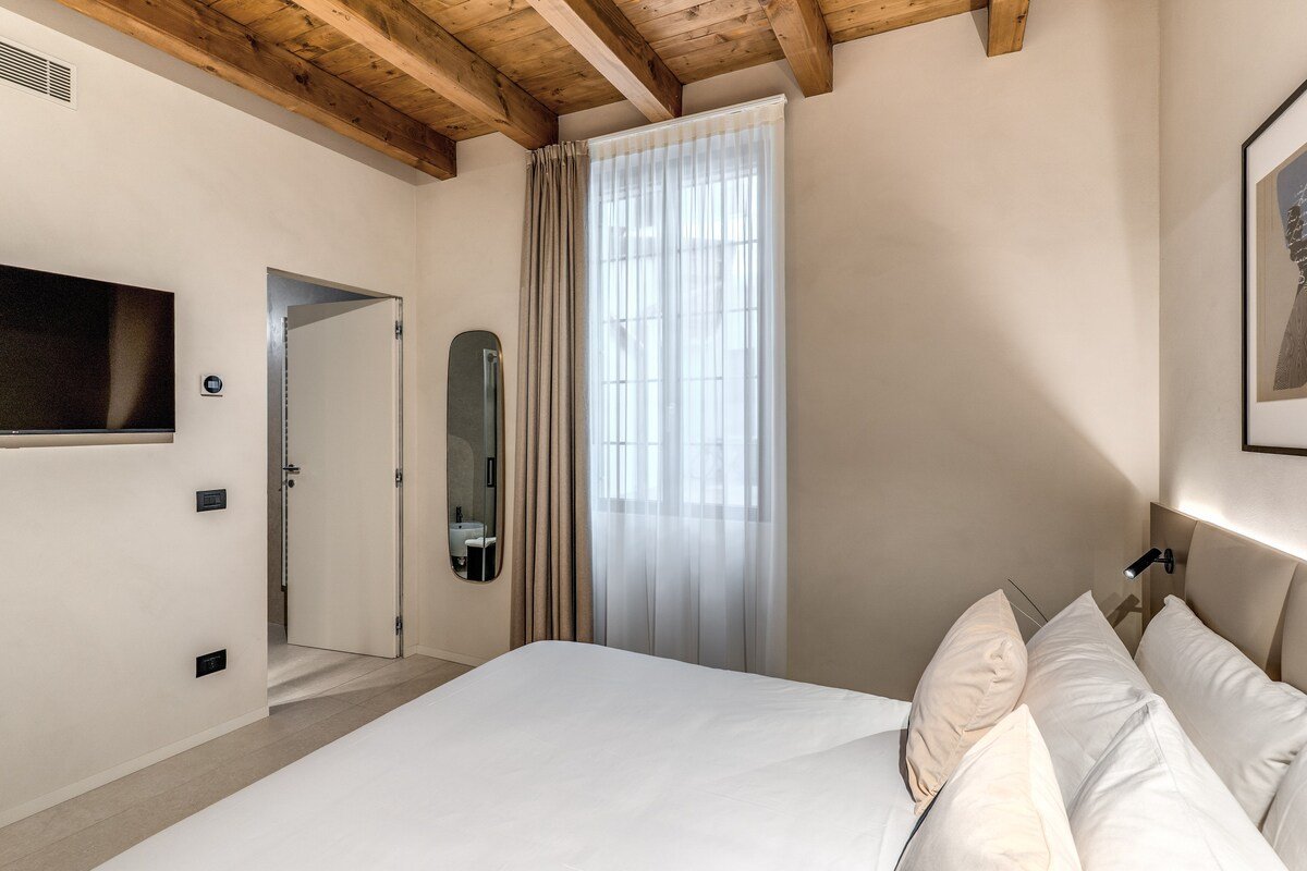 Seety Porta Romana Statue – 1.001 gallery image 5