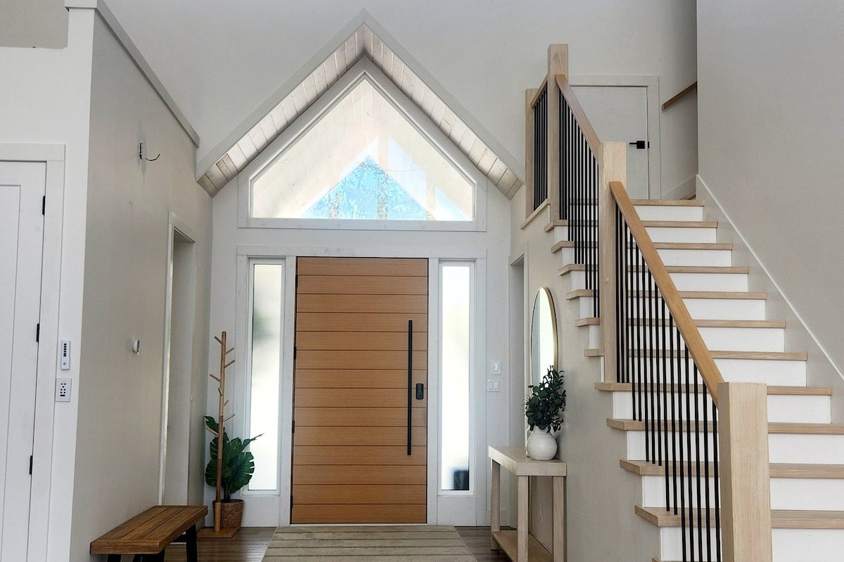 Modern Farm Oasis gallery image 5