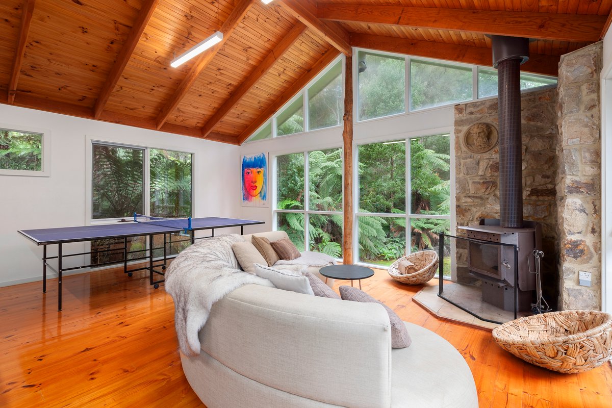 River Lodge, close to Warburton