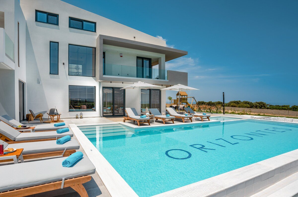 Orizontes Deluxe Residence gallery image 3