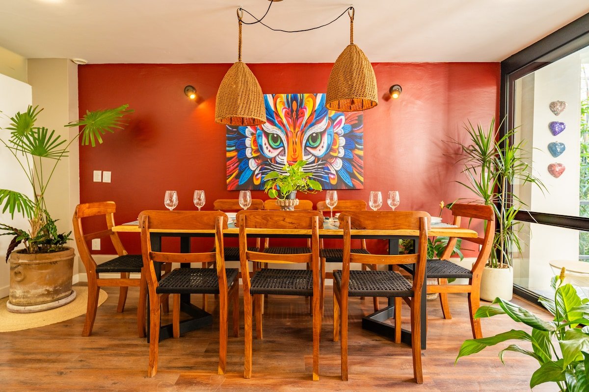 4BR Elegant Urban Escape Amsterdam Condesa w/AC gallery image 4