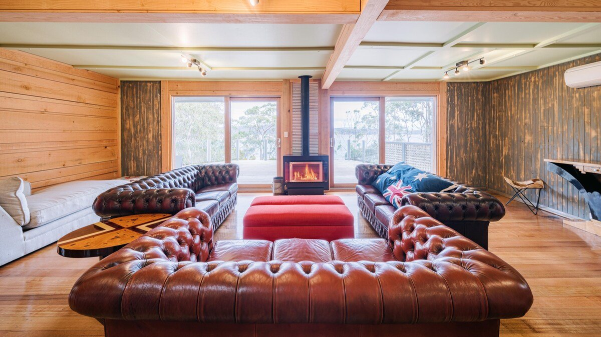 The Pier House – Unique coastal adventure gallery image 5