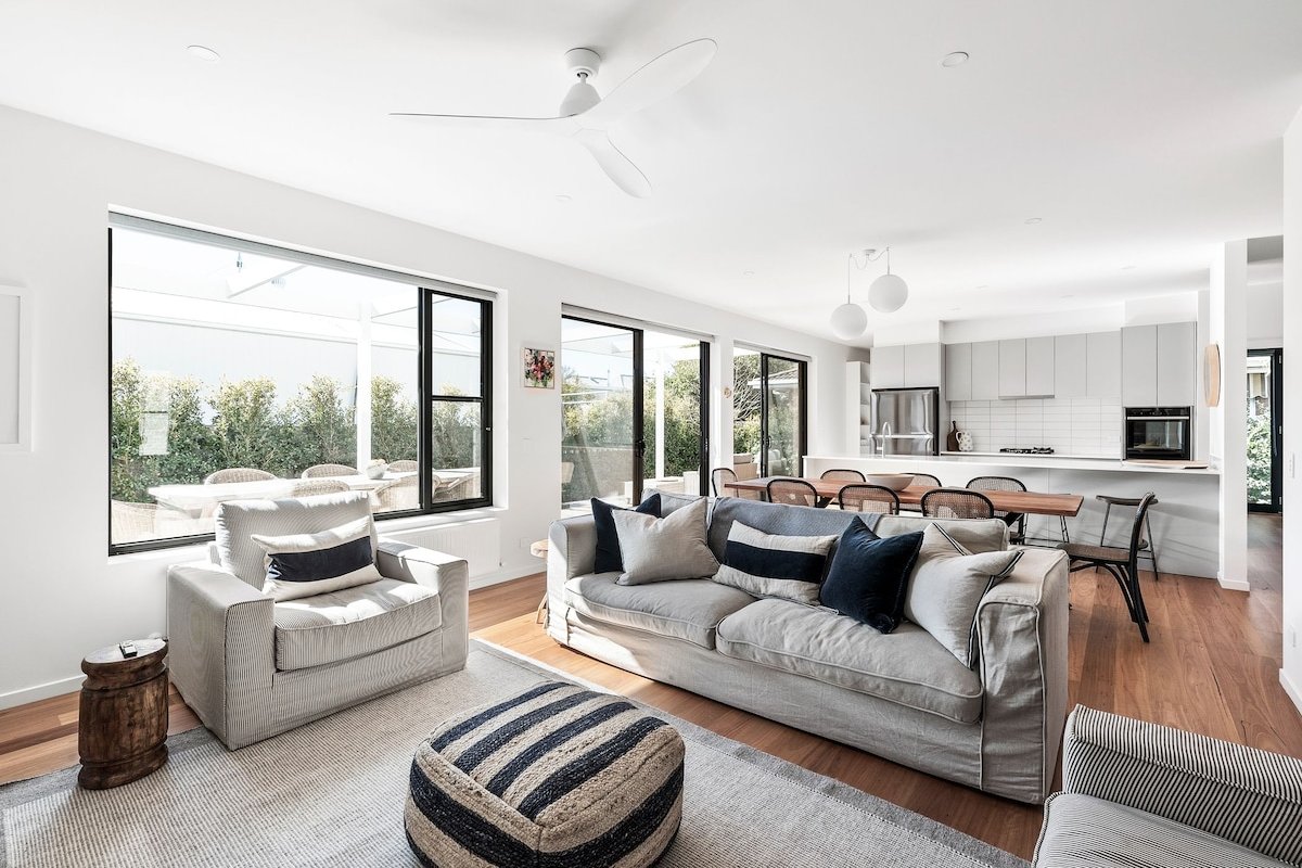 Saltwater Queenscliff! gallery image 4