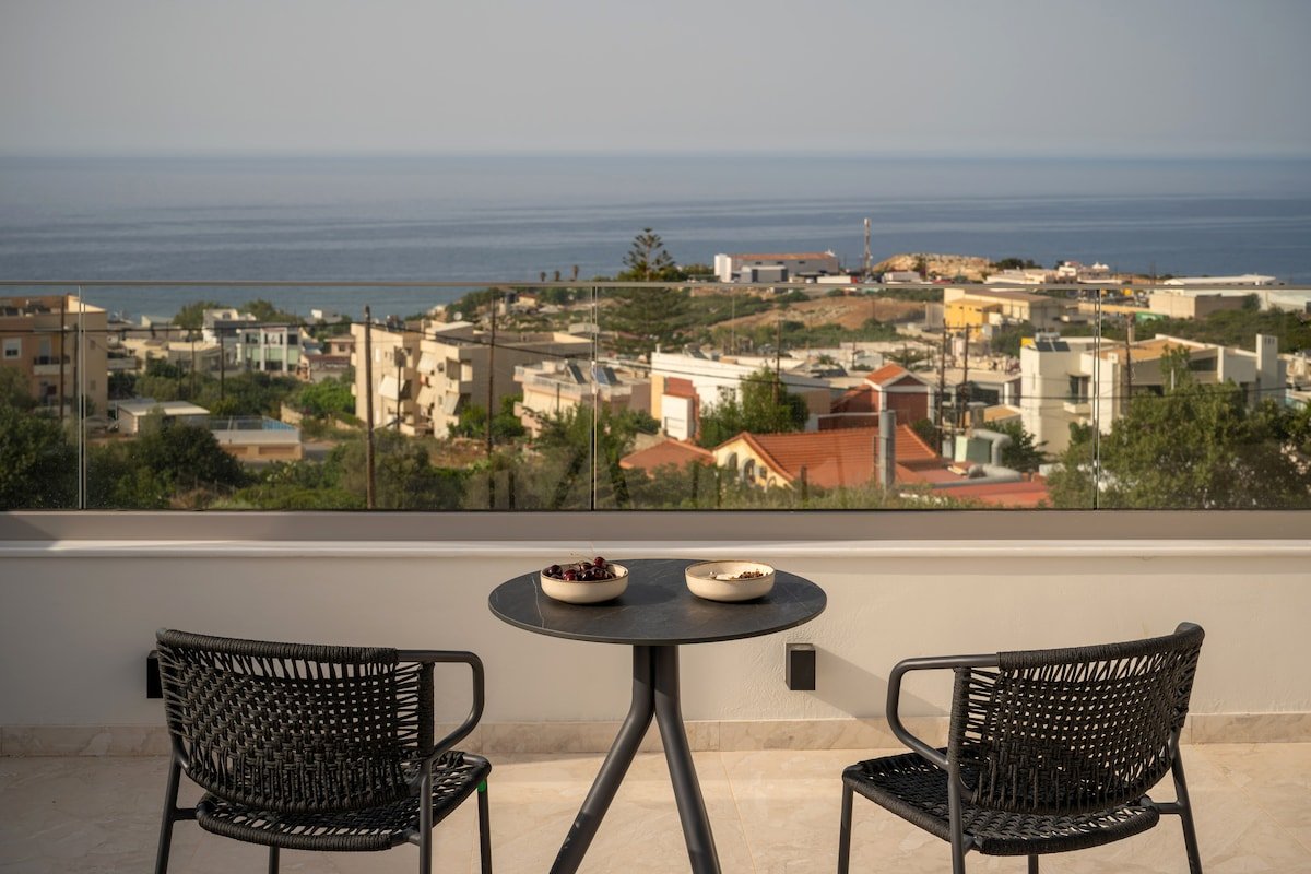Anama Villa II, with Pool & Views to Rethymno gallery image 4