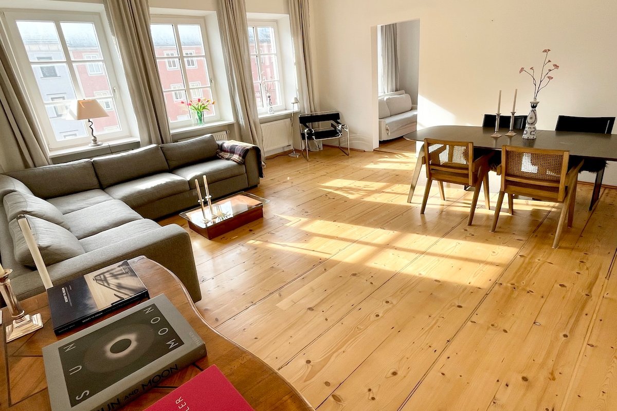 Exclusive Gem in Center. Christmas Markets. 101m². gallery image 3