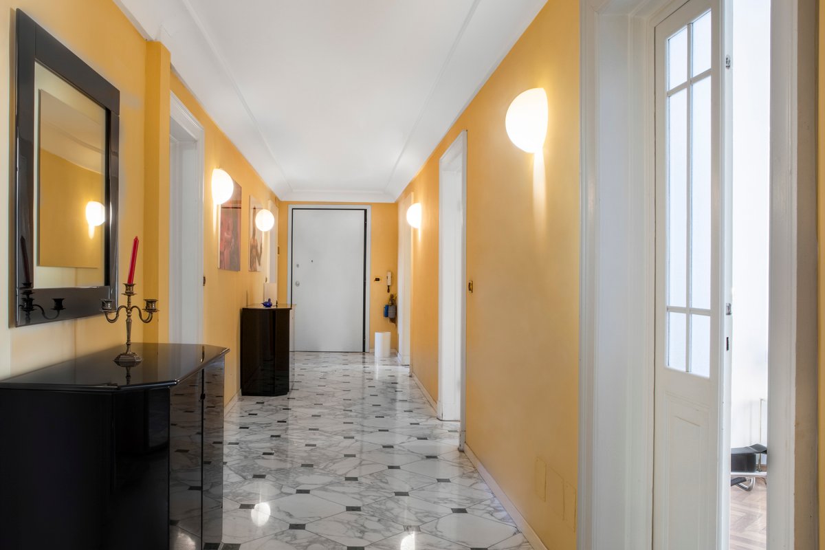 GetTheKey Rizzoli Apartment