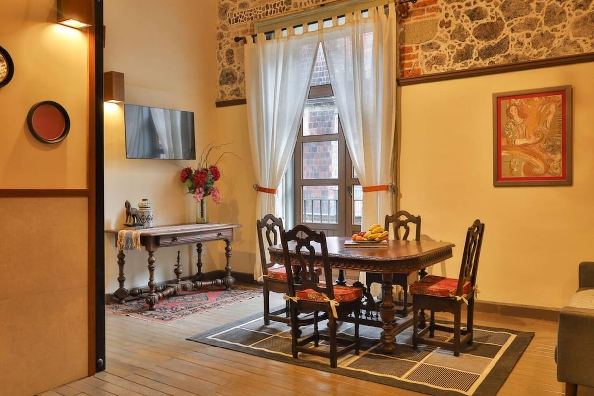 CASA SAUTO Historic 2 BR Apt . Balcony and Rooftop gallery image 2