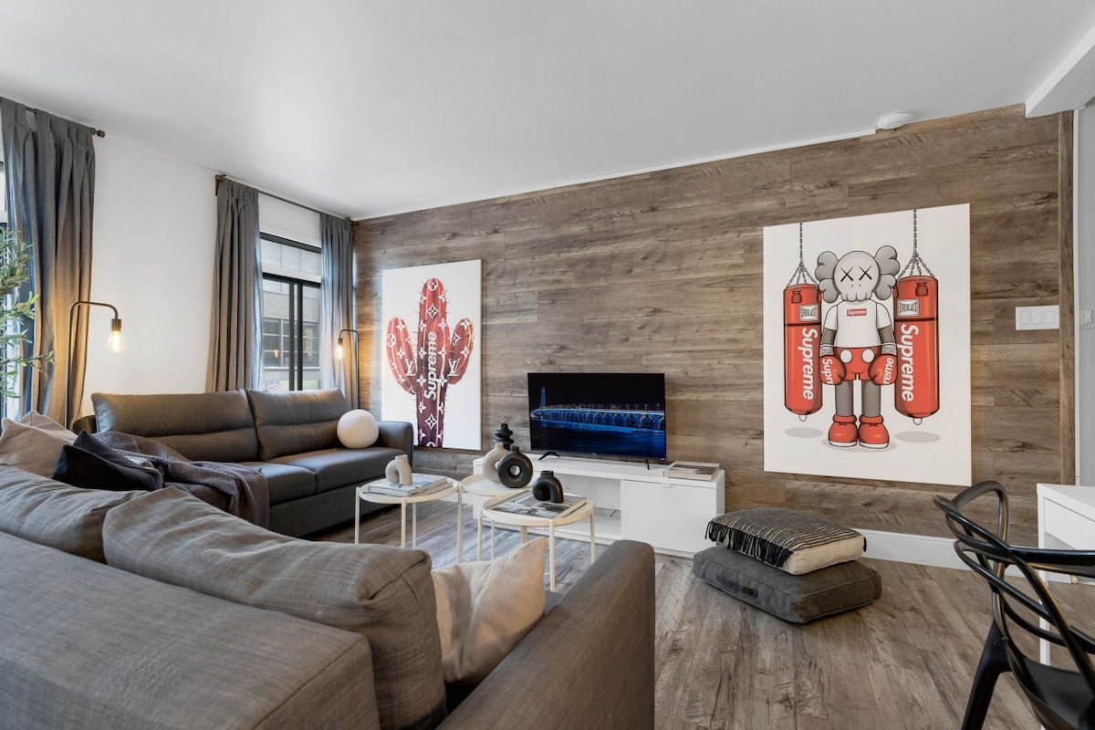 LiV MTL Urban-2 Spacious 2BR Deluxe Downtown MTL gallery image 5