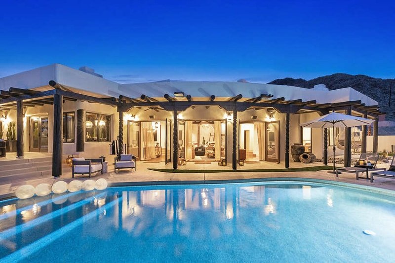 The Summit gallery image 2