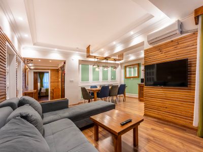 3 Bedroom Home near Blue Mosque