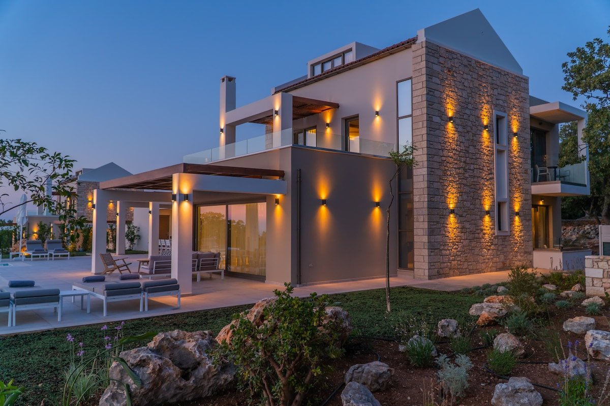 Vita Brevis – Premium Villa 1.5km from the Beach gallery image 3