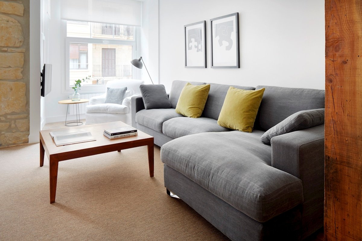 Miramon by FeelFree Rentals gallery image 5