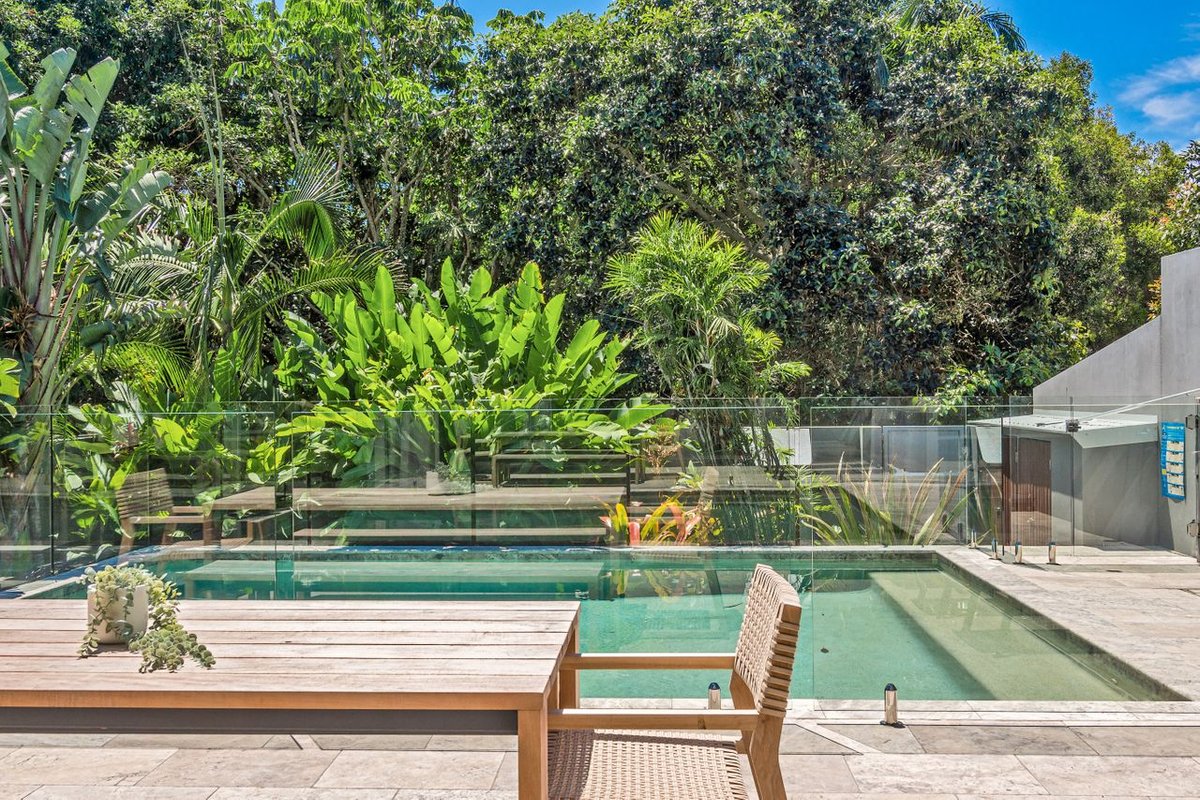 East Coast Escapes | Stonecutters1