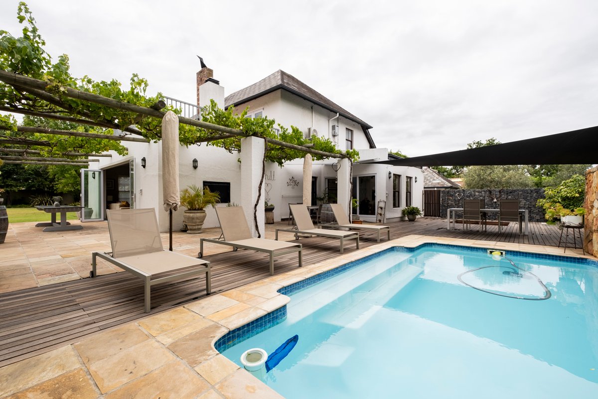 Eclectic Family Home near Wineries