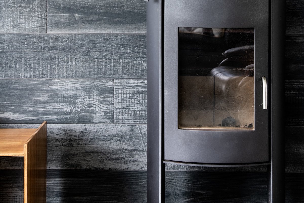 Family Friendly! Bluff Cove – Beachfront House gallery image 4