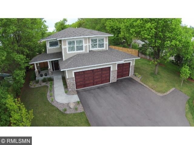 Downtown Wayzata just a short walk to coffee shop gallery image 2