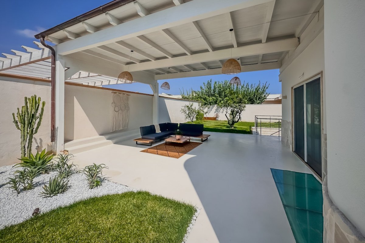 Casa Bianca – Pool Luxury Villa gallery image 5