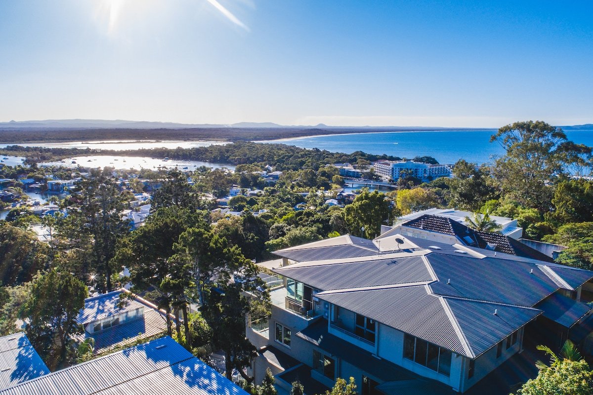 Exclusive Ocean View Penthouse gallery image 4