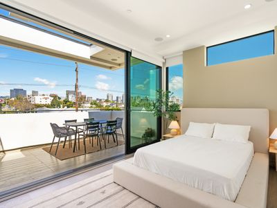 Luxurious Westside Townhome with Views and Parking