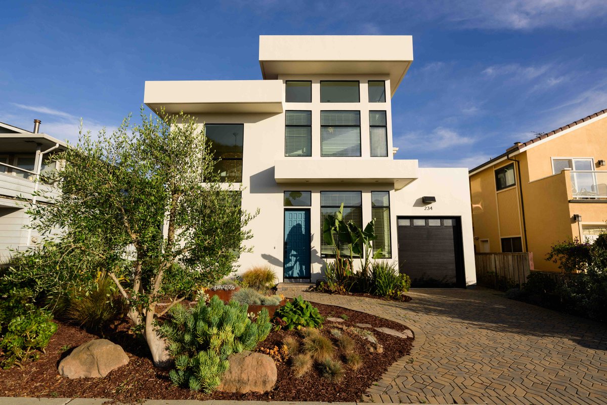OCEAN VIEW beach home near Natural Bridges
