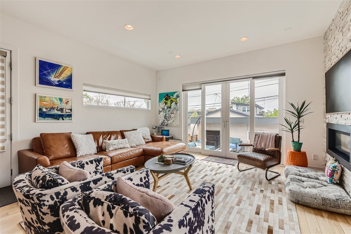 Modern home in LoHi w/ Patio gallery image 5