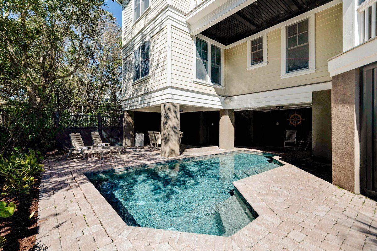 Isle be back gallery image 3