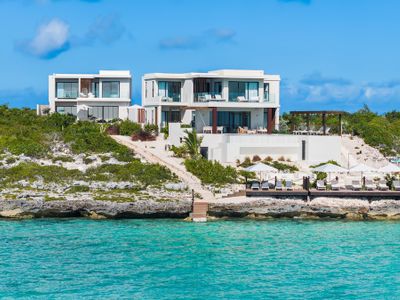 Coco Rock Villas (Villa Julia and Villa Angelina)