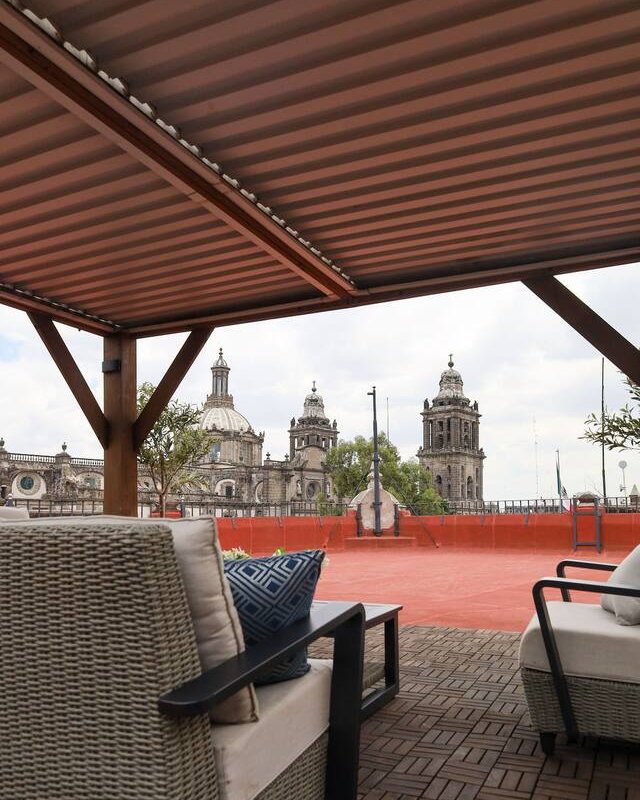 CASA SAUTO 2 BR/2 bath/balcony Historic Building gallery image 3