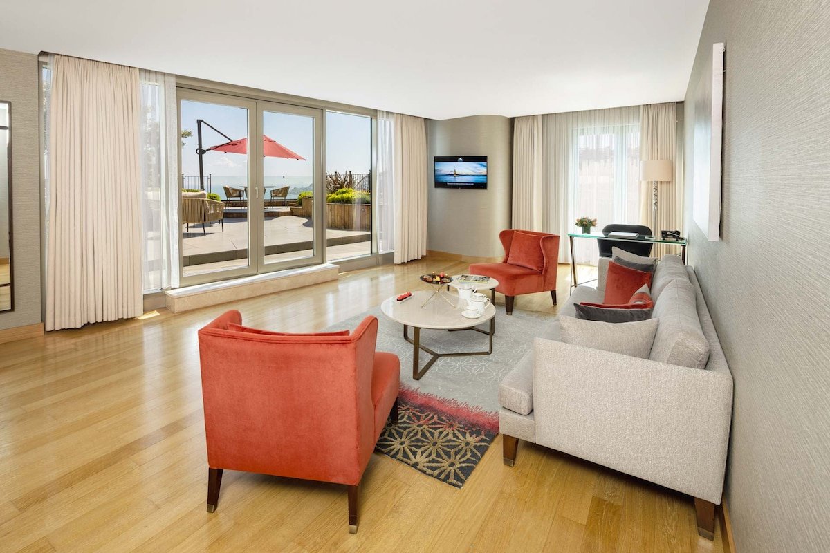 2 BR Residence Bosphorus Terrace