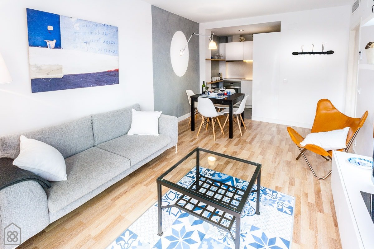 Family Gaudí Terrace gallery image 5