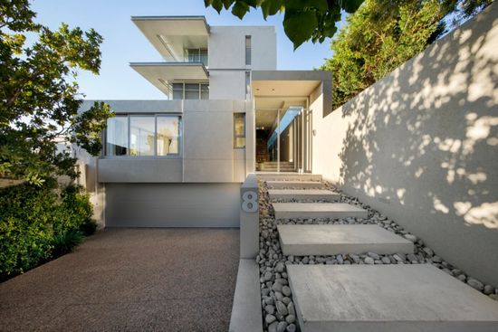 Photo 4 of The Crescent accommodation in Camps Bay, Cape Town with 6 bedrooms and 6.5 bathrooms