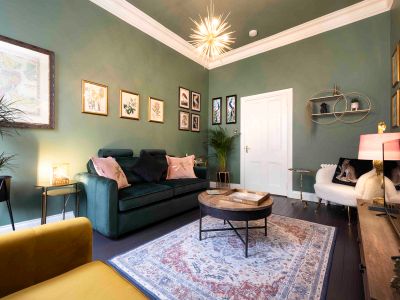 Luxury Old Town Flat on Iconic Cockburn Street