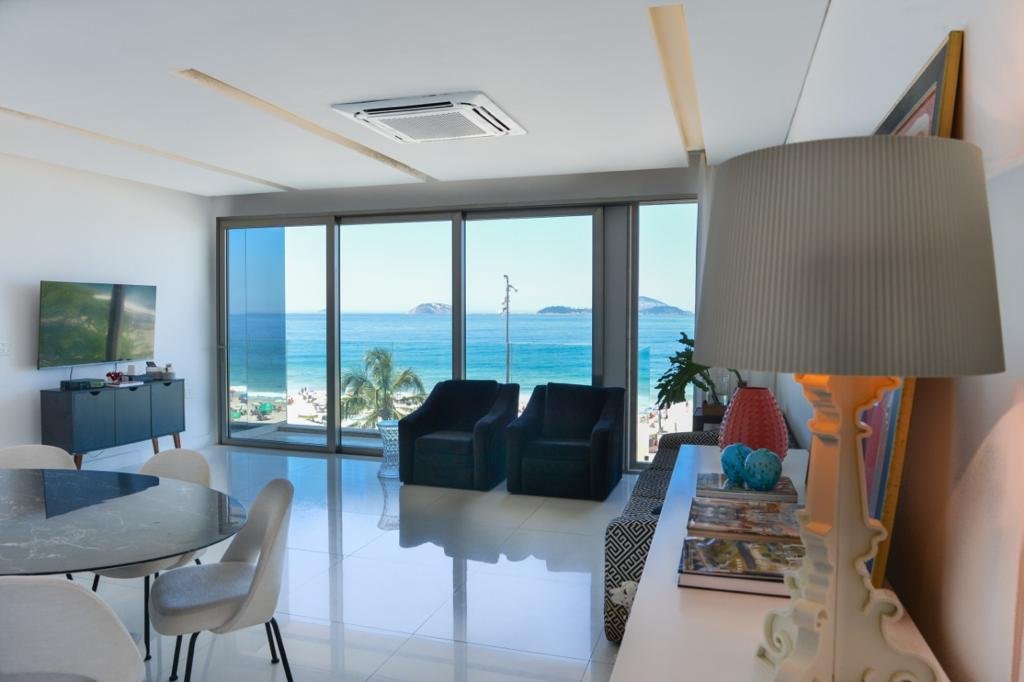 Leblon, Best Ocean Front, five star Stay! gallery image 2