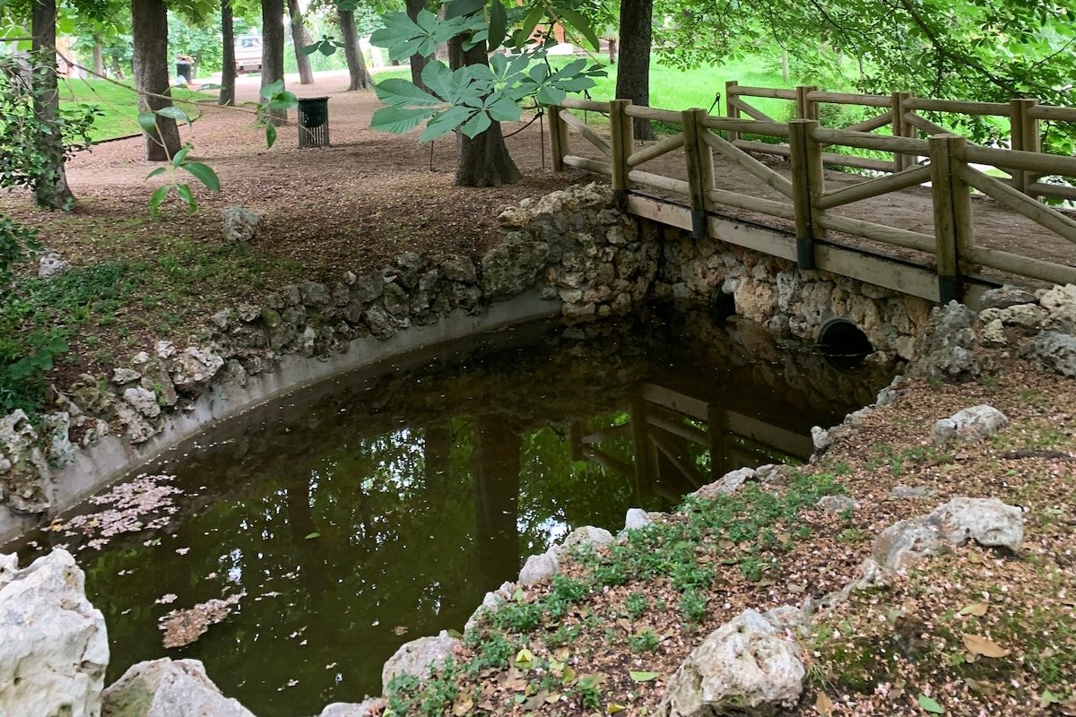 Luxury 3BR Apt with Views near Retiro & Atocha gallery image 4