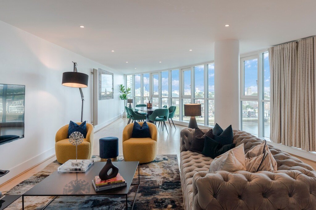 Divine Views from a Breathtaking LuxXe Penthouse gallery image 3